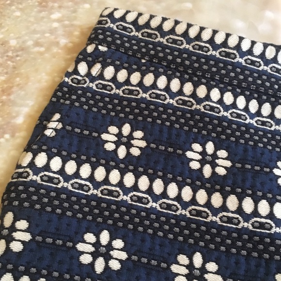 J Crew Blue White Floral Jacquard Mini Skirt 2 - Picture 6 of 8